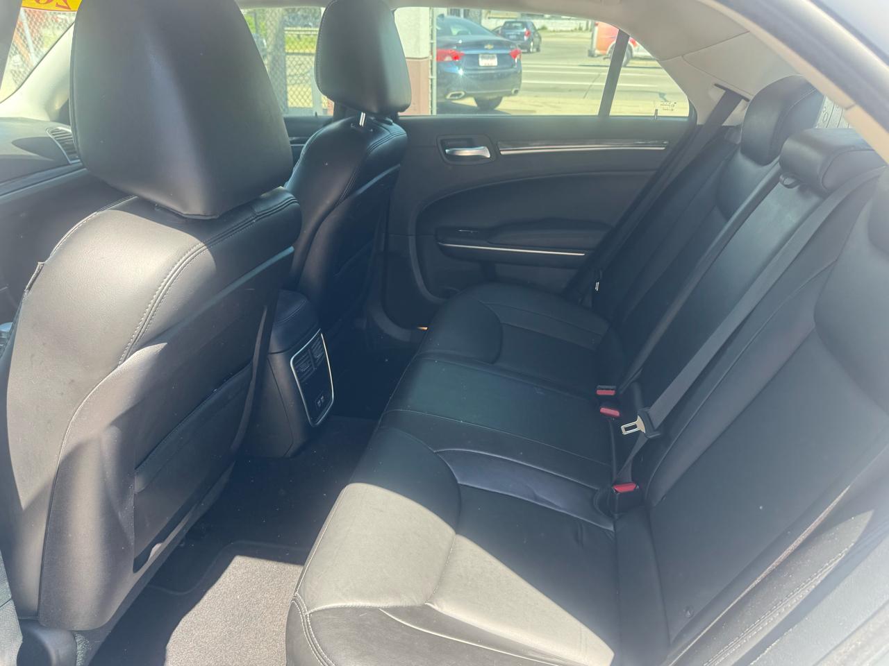 Chrysler 300 Touring 2019