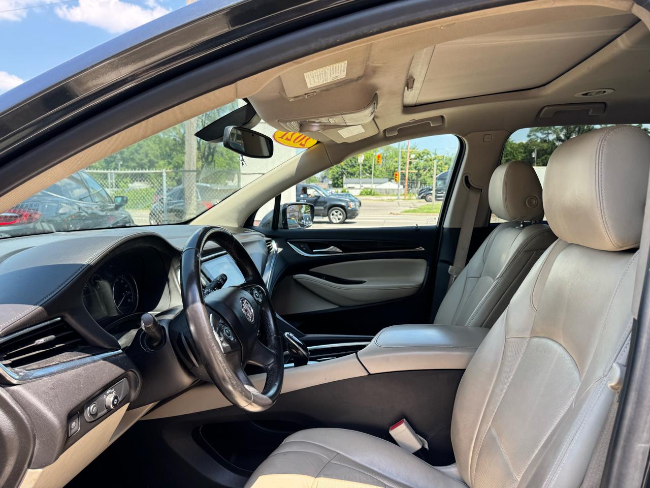 Buick Enclave Essence AWD 2021