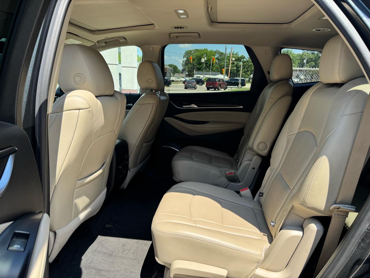 Buick Enclave Essence AWD 2021
