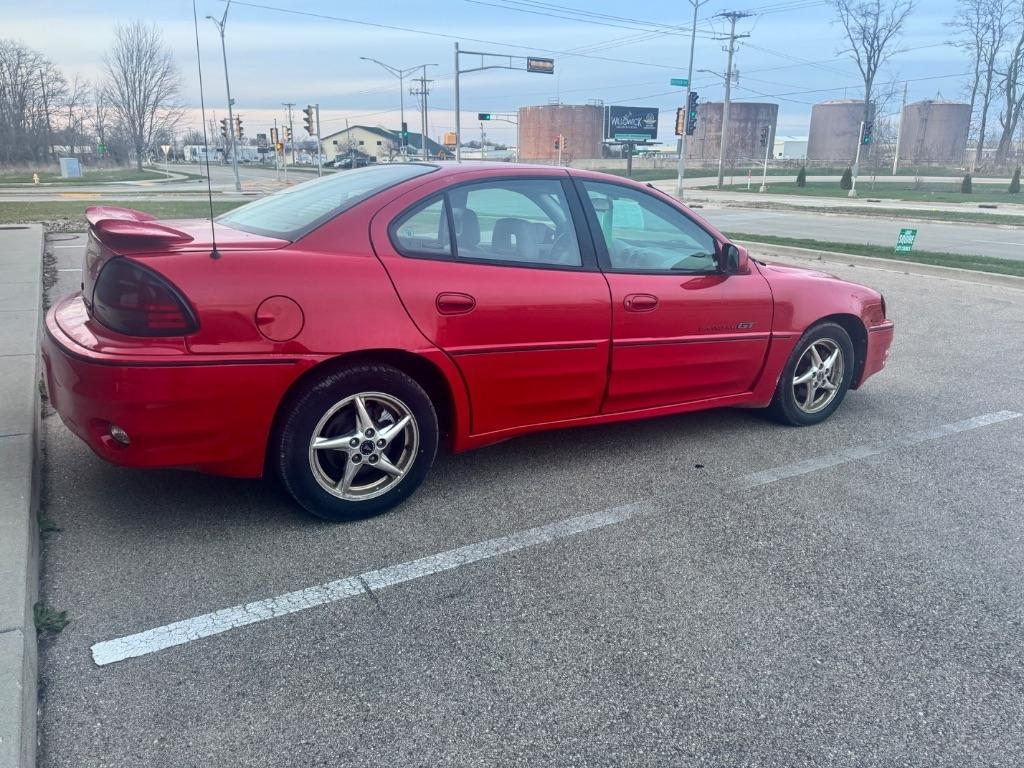 Pontiac Grand Am GT sedan 1999
