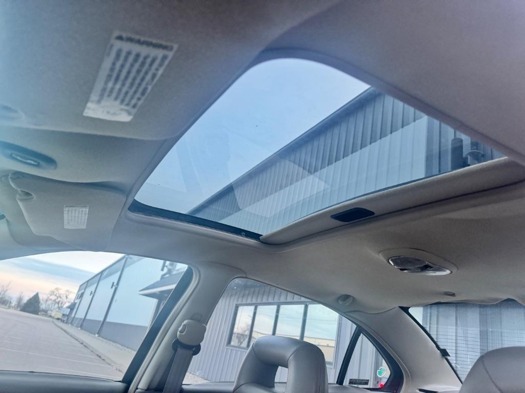 Pontiac Grand Am GT sedan 1999