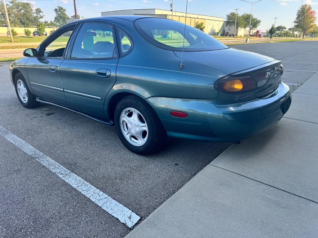 Ford Taurus GL 1996 Ford Taurus GL 1996