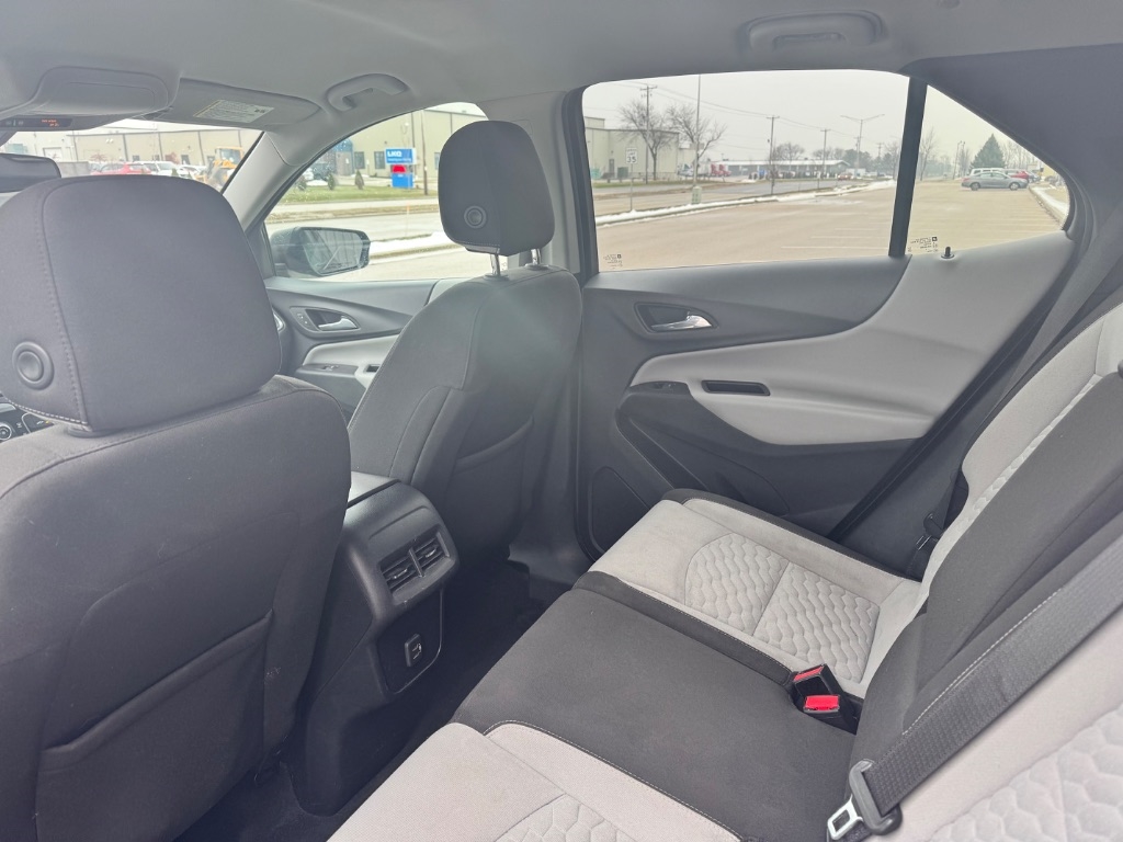 Chevrolet Equinox LS 2WD 2020