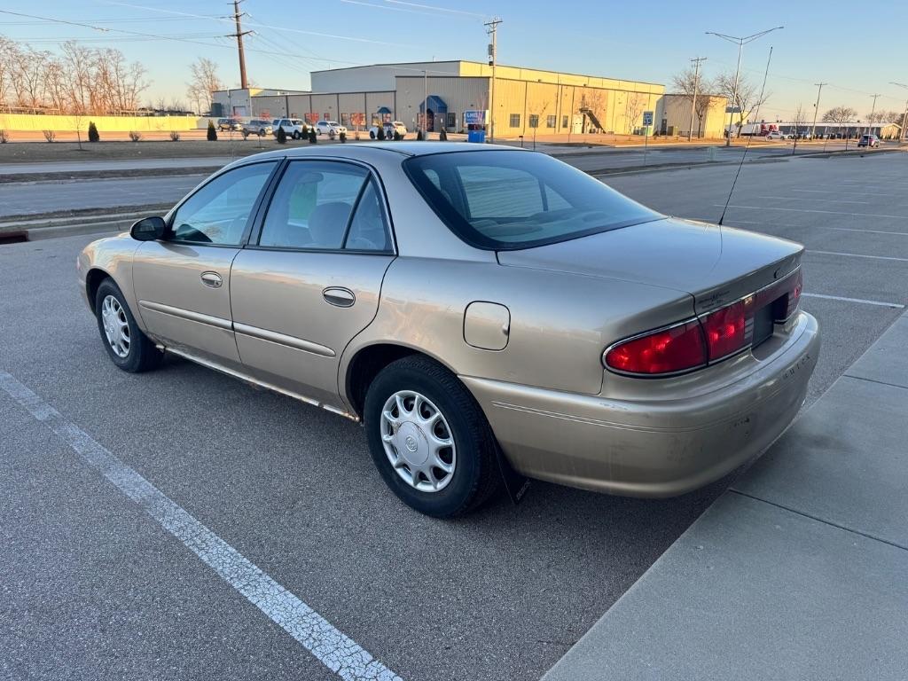Buick Century Sedan 2004