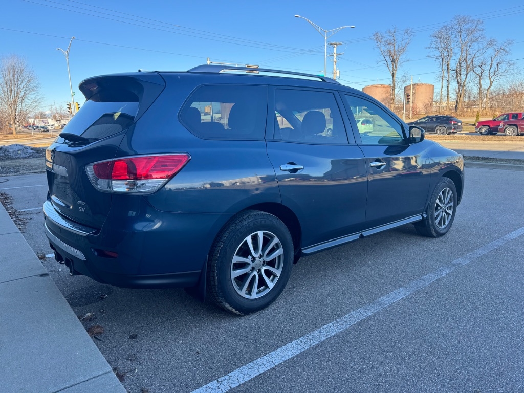 Nissan Pathfinder SL 4WD 2016