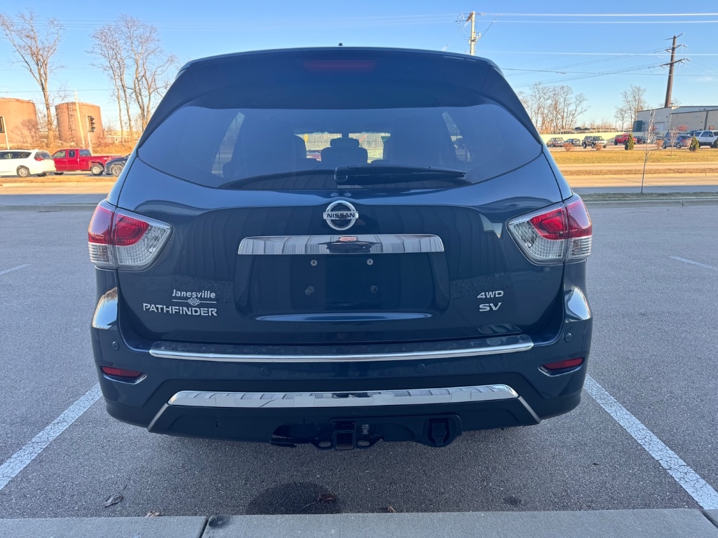 Nissan Pathfinder SL 4WD 2016