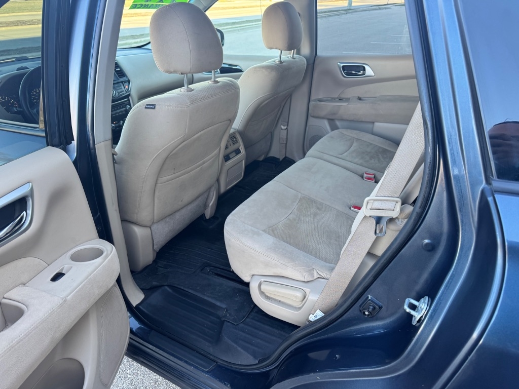 Nissan Pathfinder SL 4WD 2016