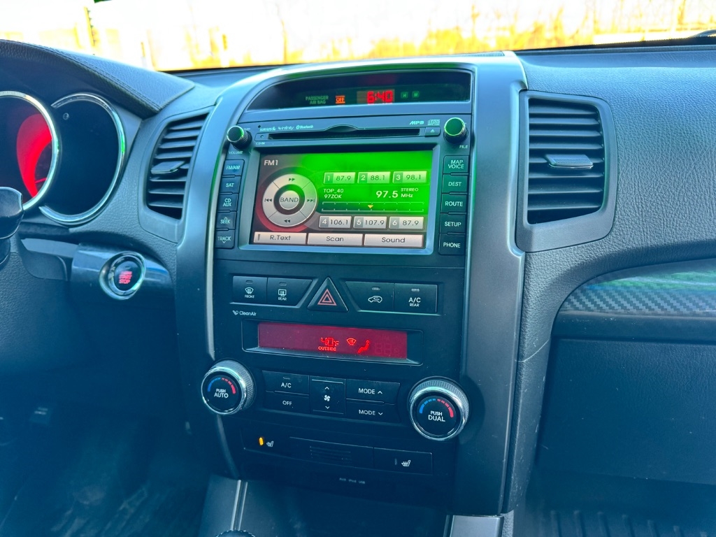 Kia Sorento SX 4WD 2011