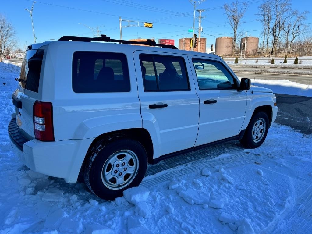 Jeep Patriot Sport 2WD 2009