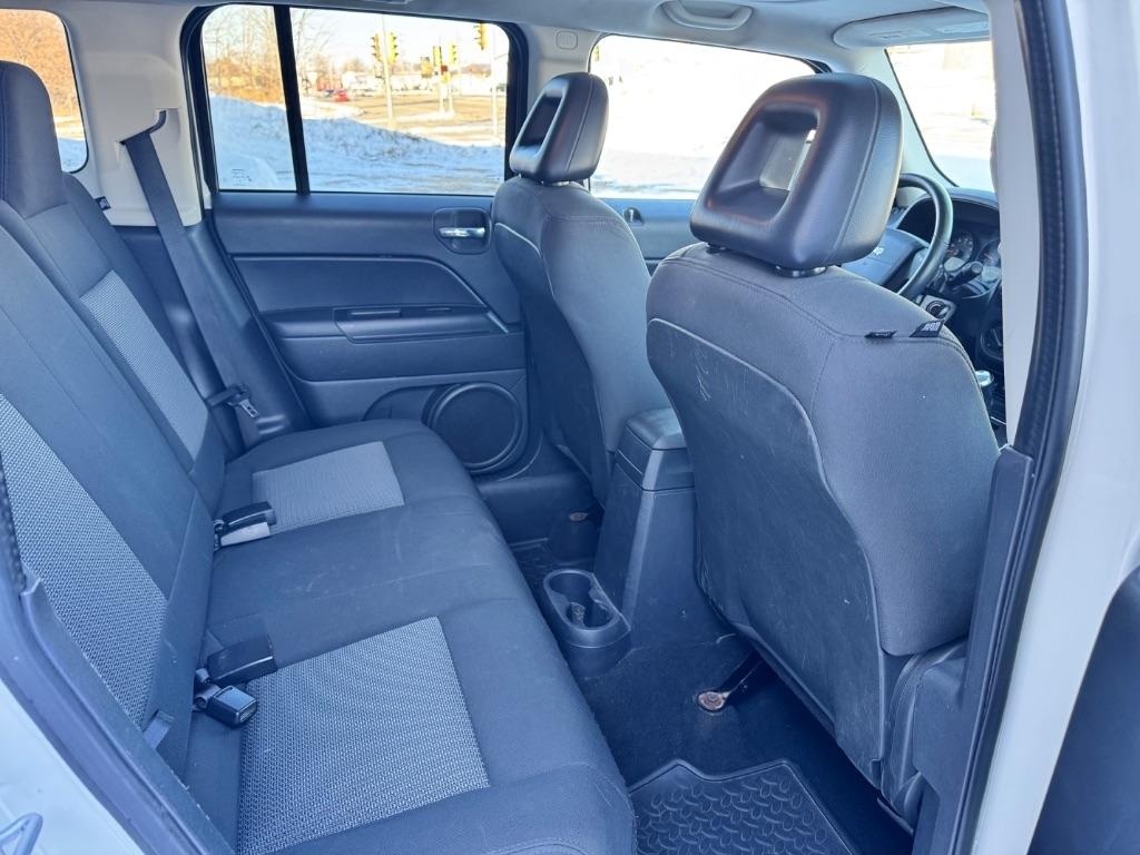 Jeep Patriot Sport 2WD 2009