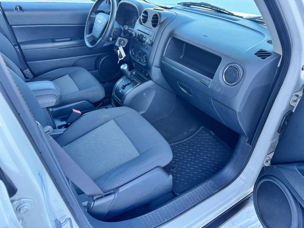 Jeep Patriot Sport 2WD 2009