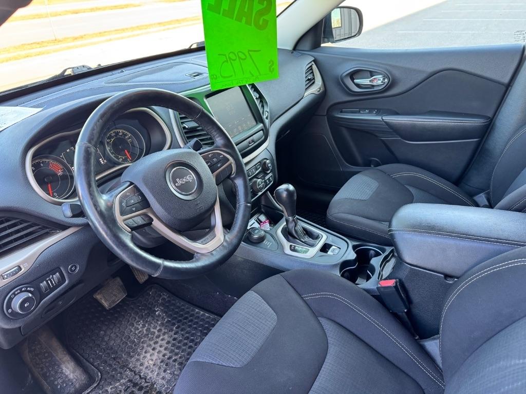 Jeep Cherokee Latitude 4WD 2016