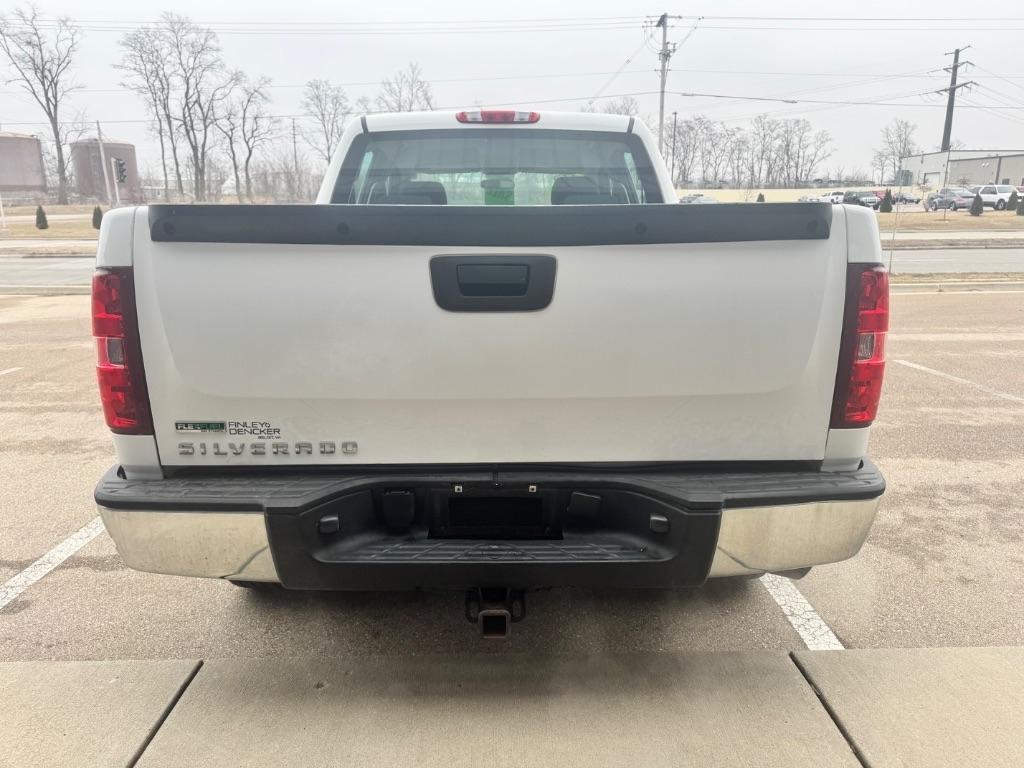 Chevrolet Silverado 1500 Work Truck Crew Cab Short Box 2WD 2011