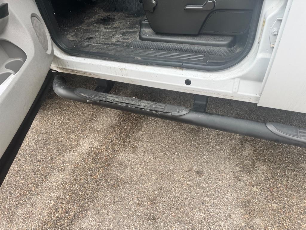 Chevrolet Silverado 1500 Work Truck Crew Cab Short Box 2WD 2011