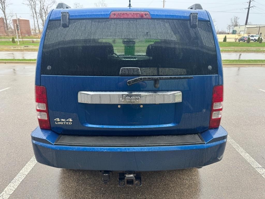 Jeep Liberty Limited 4WD 2010