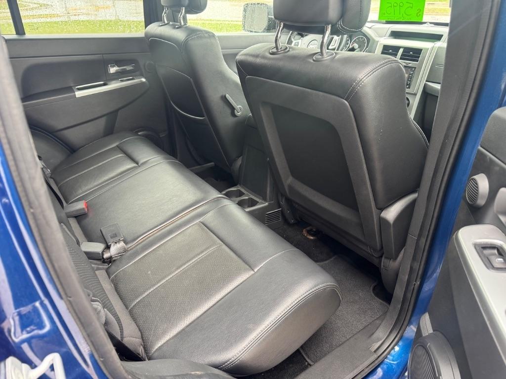 Jeep Liberty Limited 4WD 2010