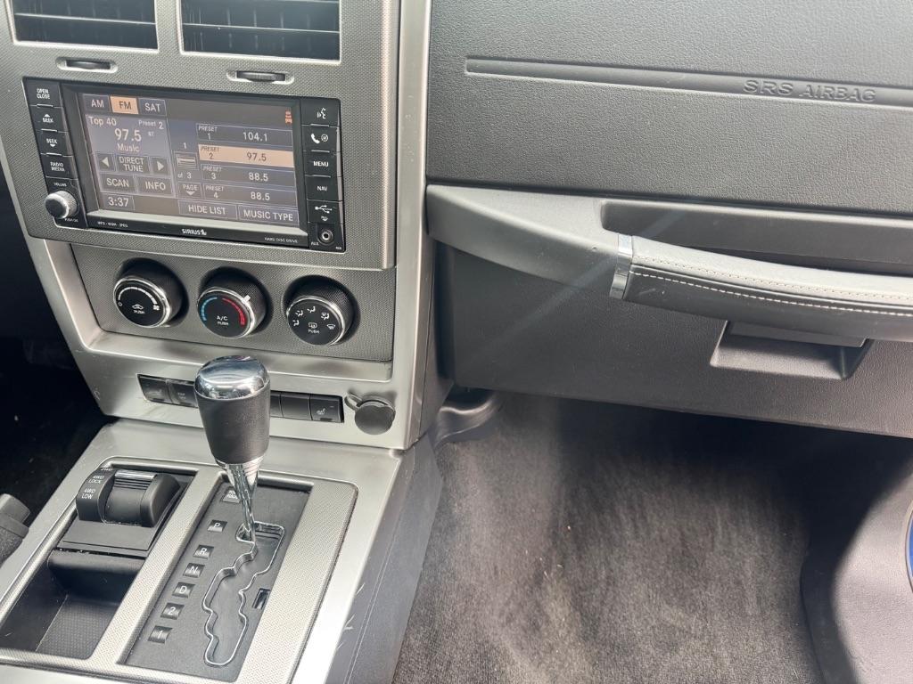 Jeep Liberty Limited 4WD 2010