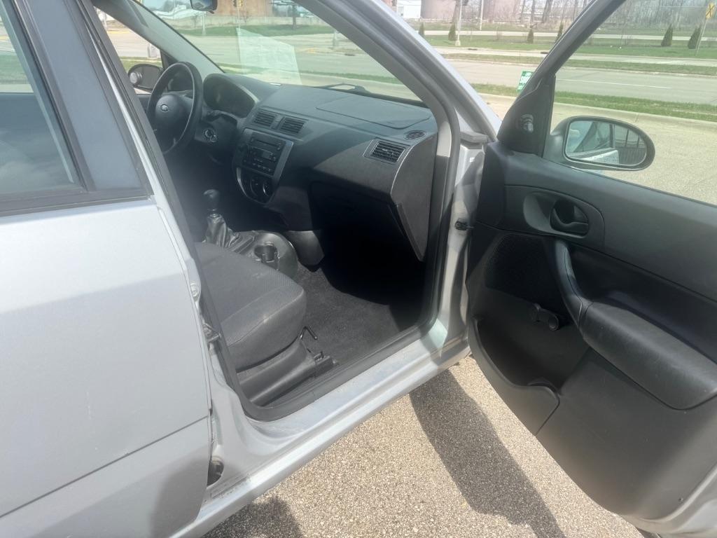 Ford Focus ZX5 SE 2007