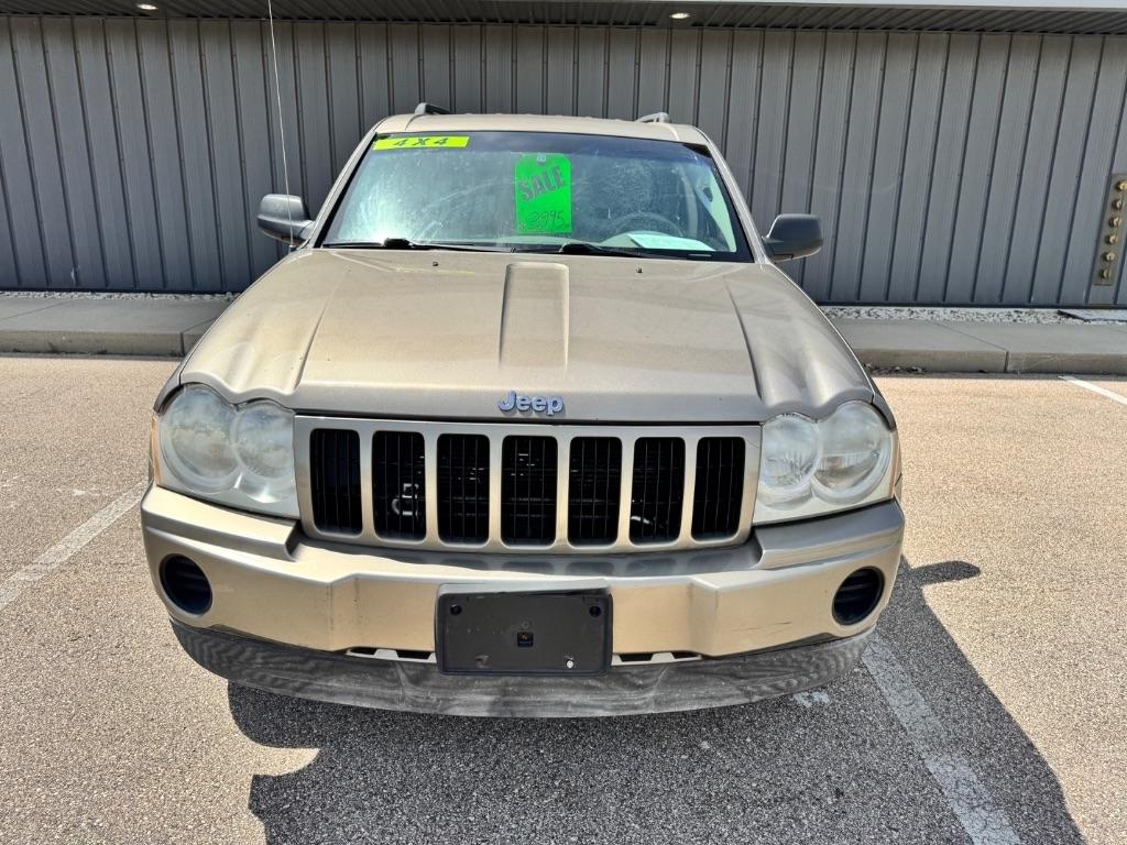 Jeep Grand Cherokee Laredo 4WD 2005