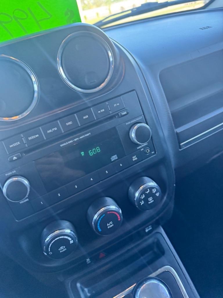 Jeep Patriot Sport 2WD 2012