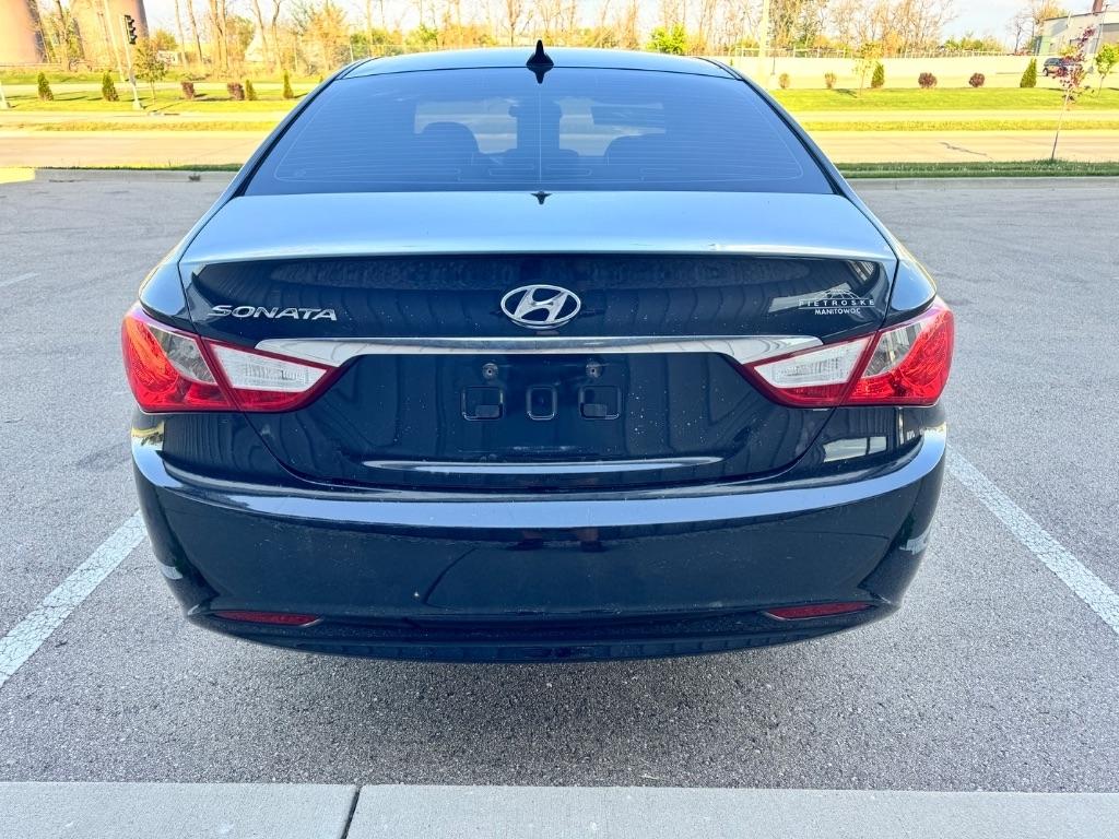 Hyundai Sonata GLS Auto 2012