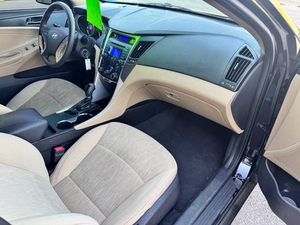 Hyundai Sonata GLS Auto 2012