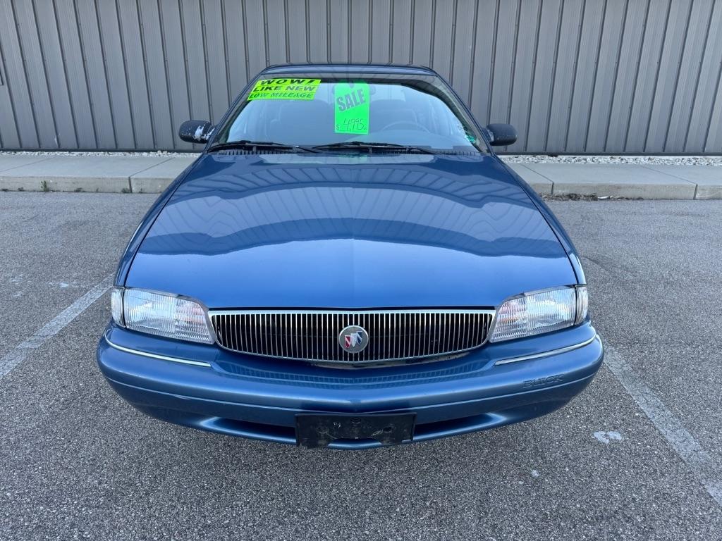 Buick Skylark Limited sedan 1997