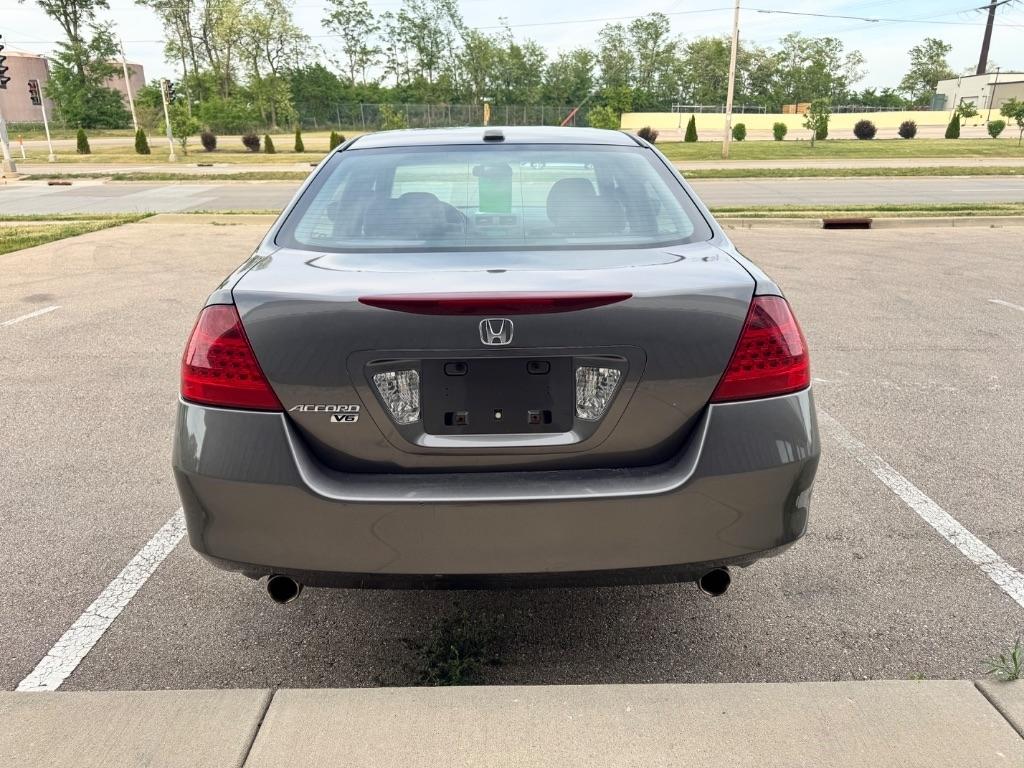 Honda Accord EX V-6 Sedan AT w/ XM Radio 2006