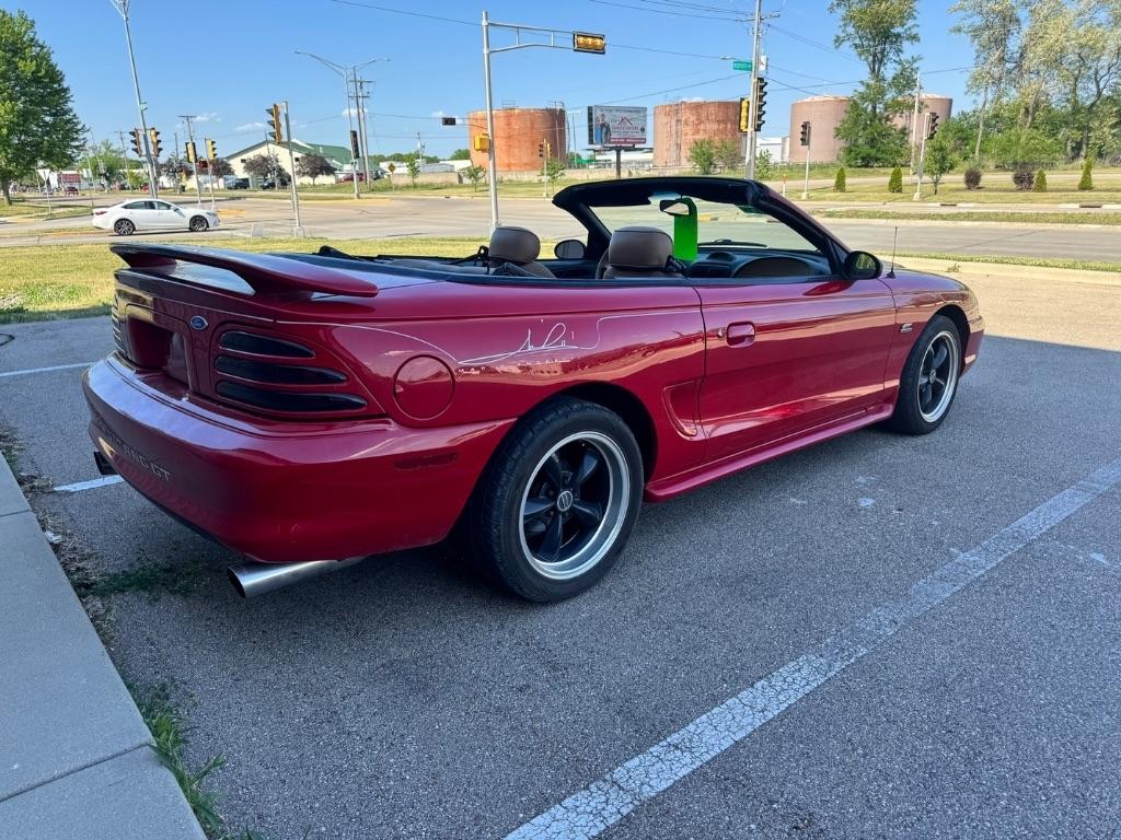 Ford Mustang GT convertible 1995