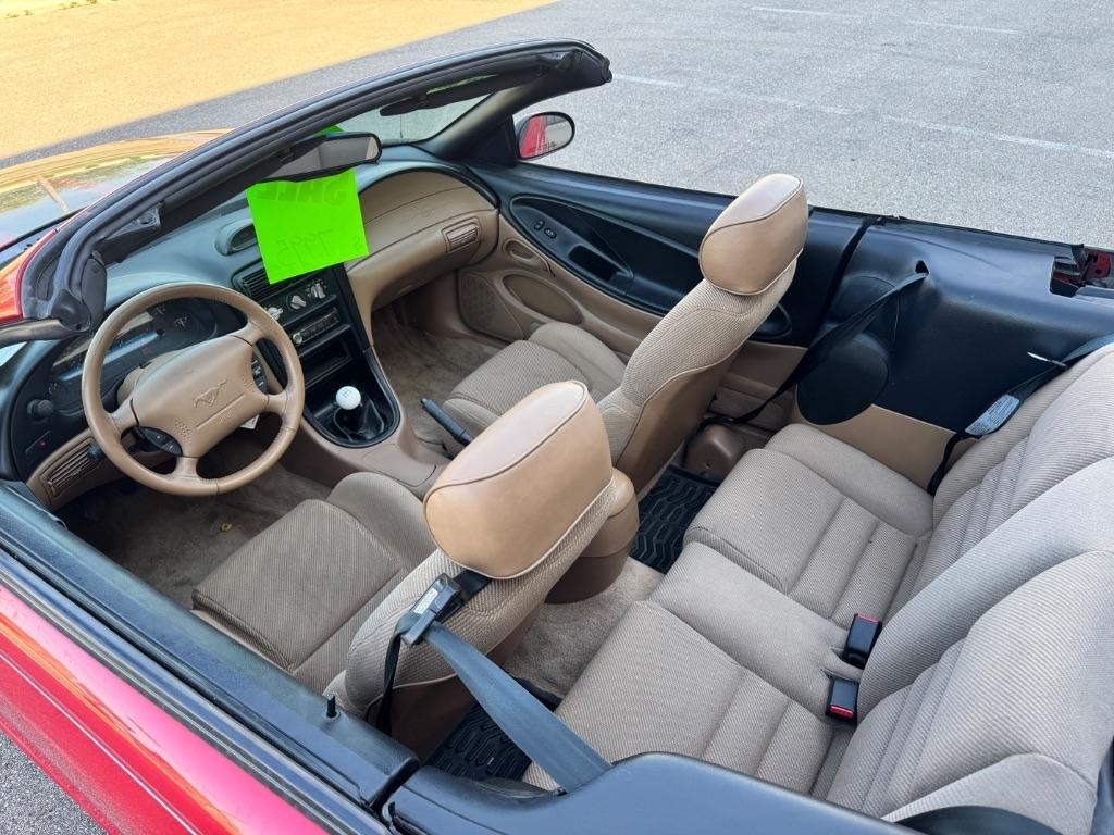 Ford Mustang GT convertible 1995