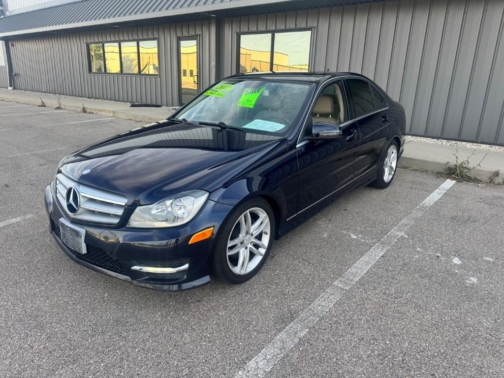 Mercedes-Benz C-Class C300 4MATIC Sport Sedan 2012