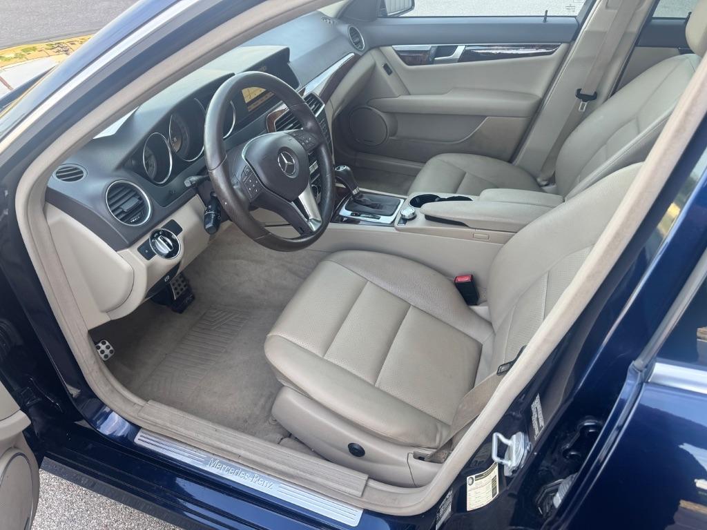 Mercedes-Benz C-Class C300 4MATIC Sport Sedan 2012