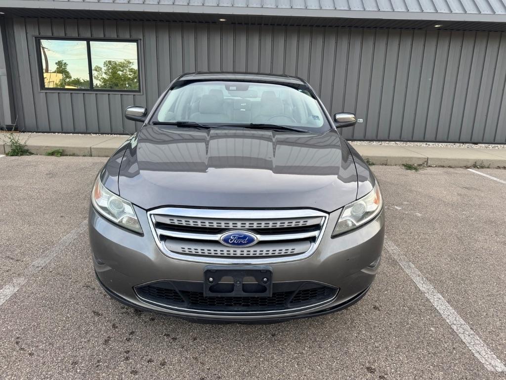 Ford Taurus Limited AWD 2012