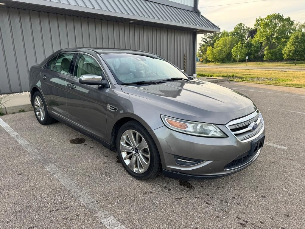 Ford Taurus Limited AWD 2012