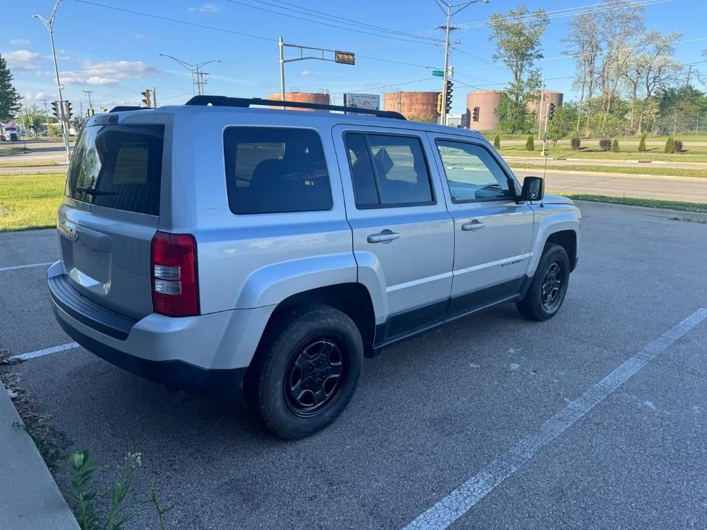 Jeep Patriot Sport 2WD 2012