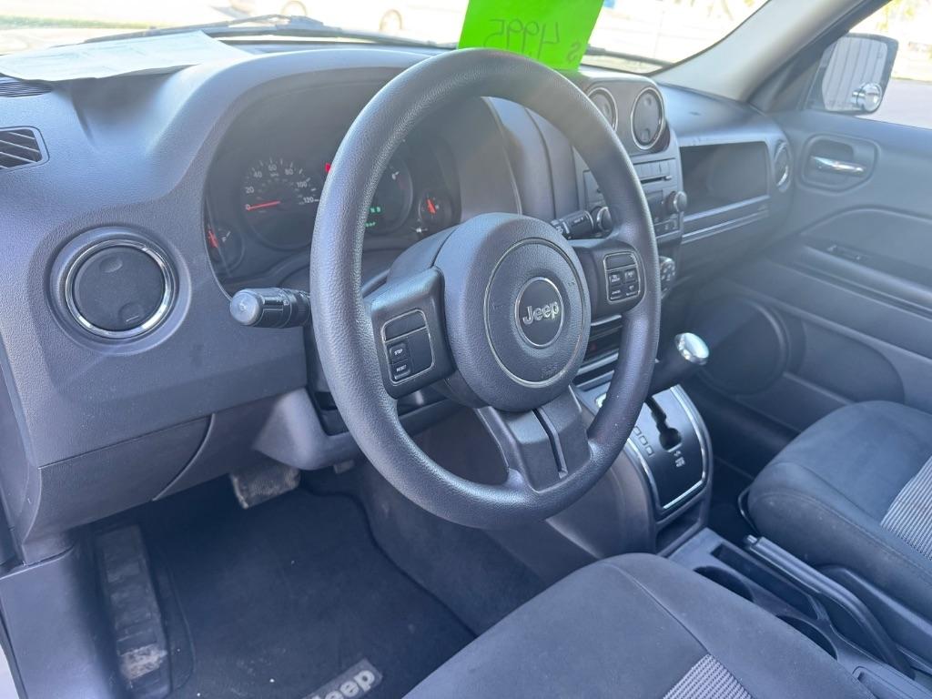Jeep Patriot Sport 2WD 2012