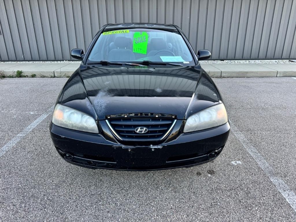 Hyundai Elantra GLS 4-Door 2005