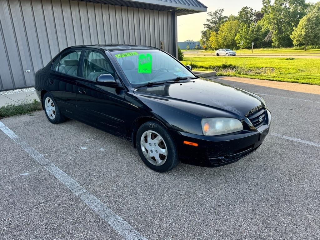 Hyundai Elantra GLS 4-Door 2005