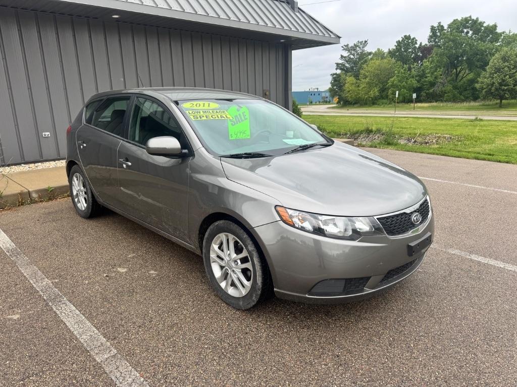 Kia Forte 5-Door EX 2011