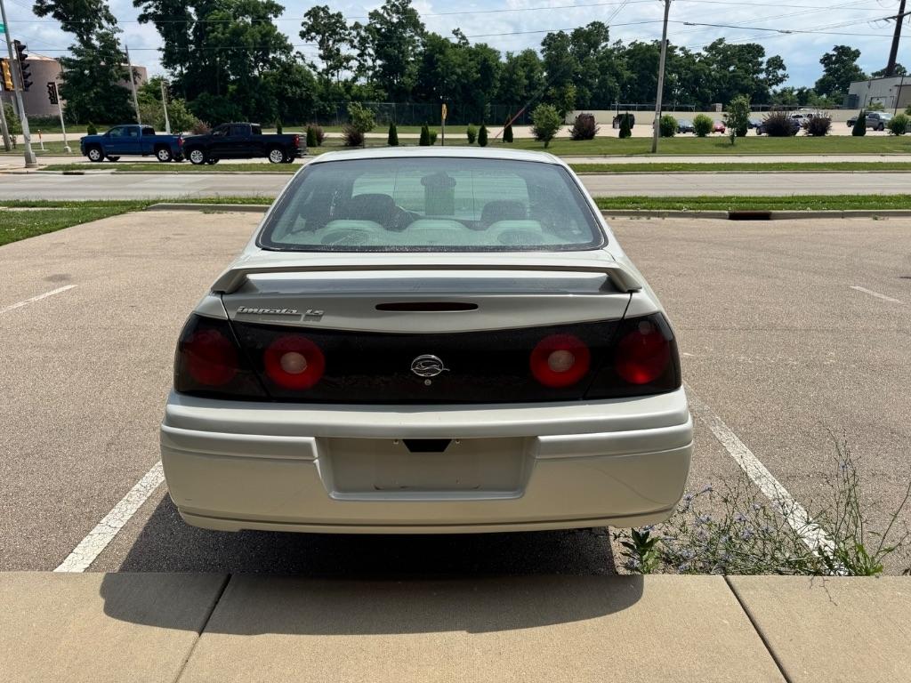 Chevrolet Impala LS 2004