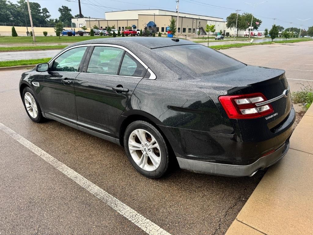 Ford Taurus SEL FWD 2013