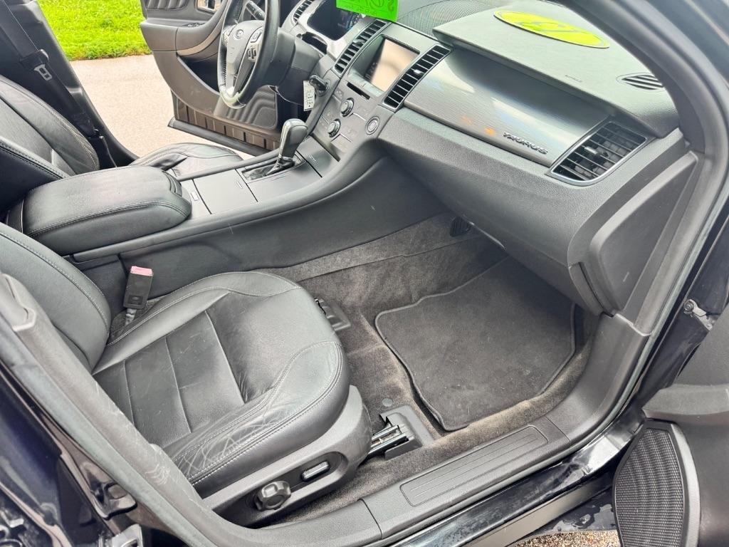 Ford Taurus SEL FWD 2013
