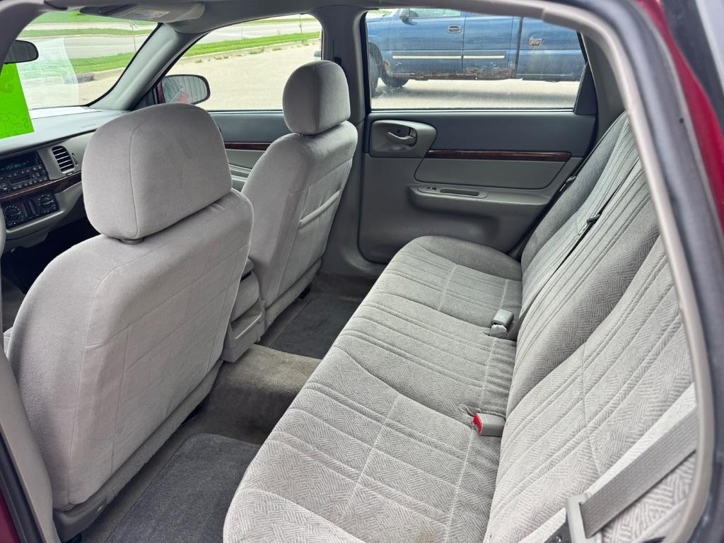 Chevrolet Impala Base 2005