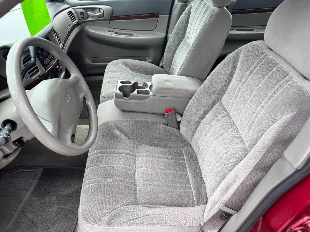 Chevrolet Impala Base 2005