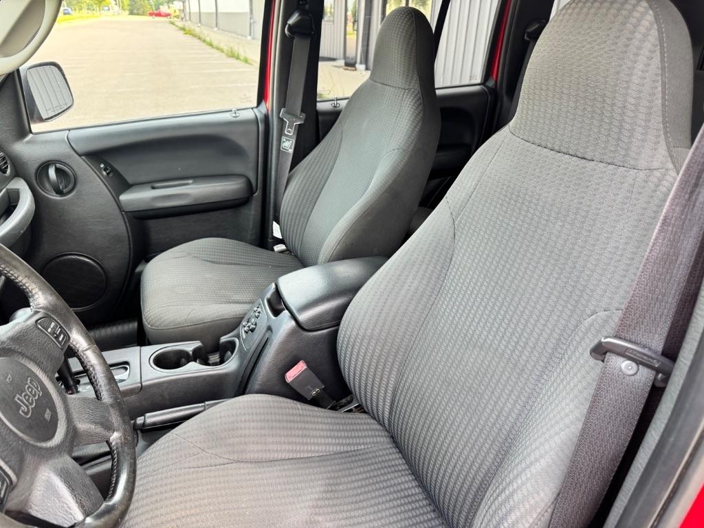 Jeep Liberty Sport 4WD 2004