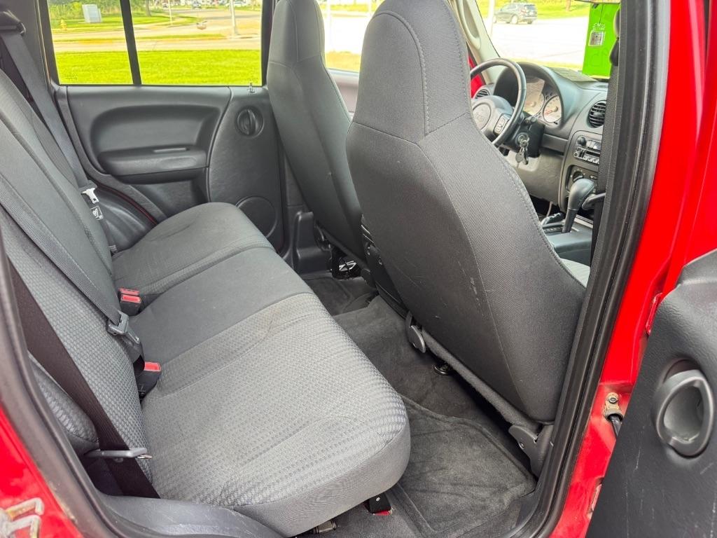 Jeep Liberty Sport 4WD 2004