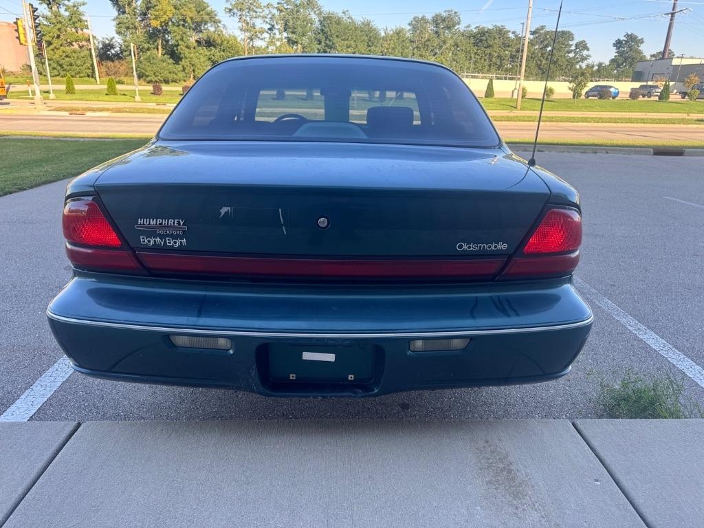 Oldsmobile Eighty Eight LS 1998