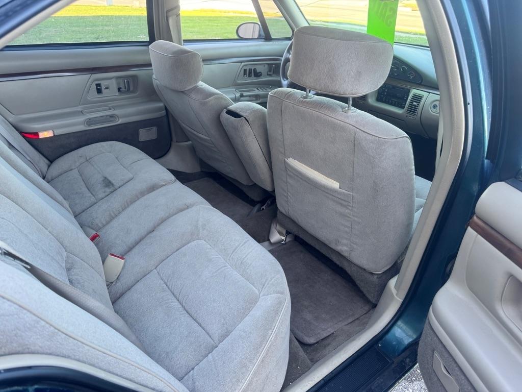 Oldsmobile Eighty Eight LS 1998