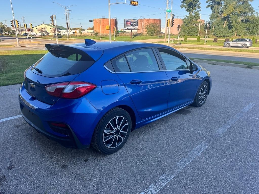 Chevrolet Cruze LT Manual Hatchback 2017