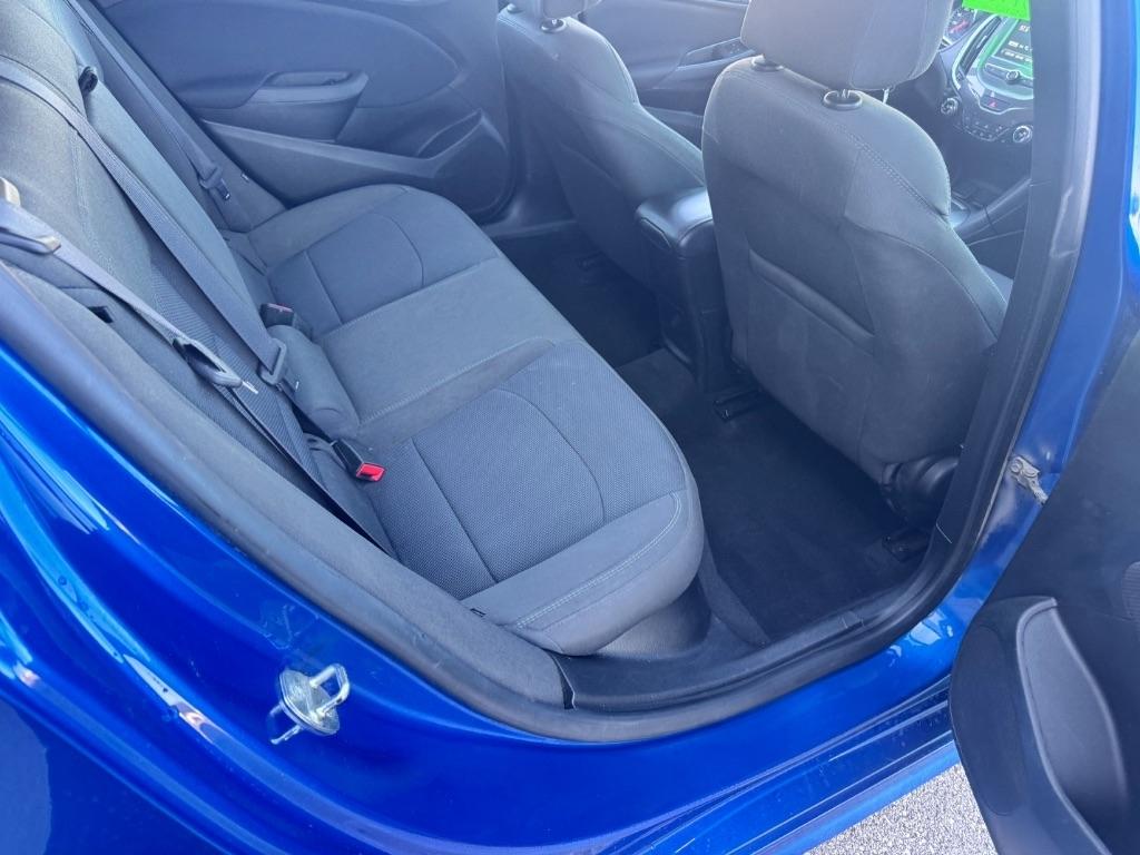 Chevrolet Cruze LT Manual Hatchback 2017